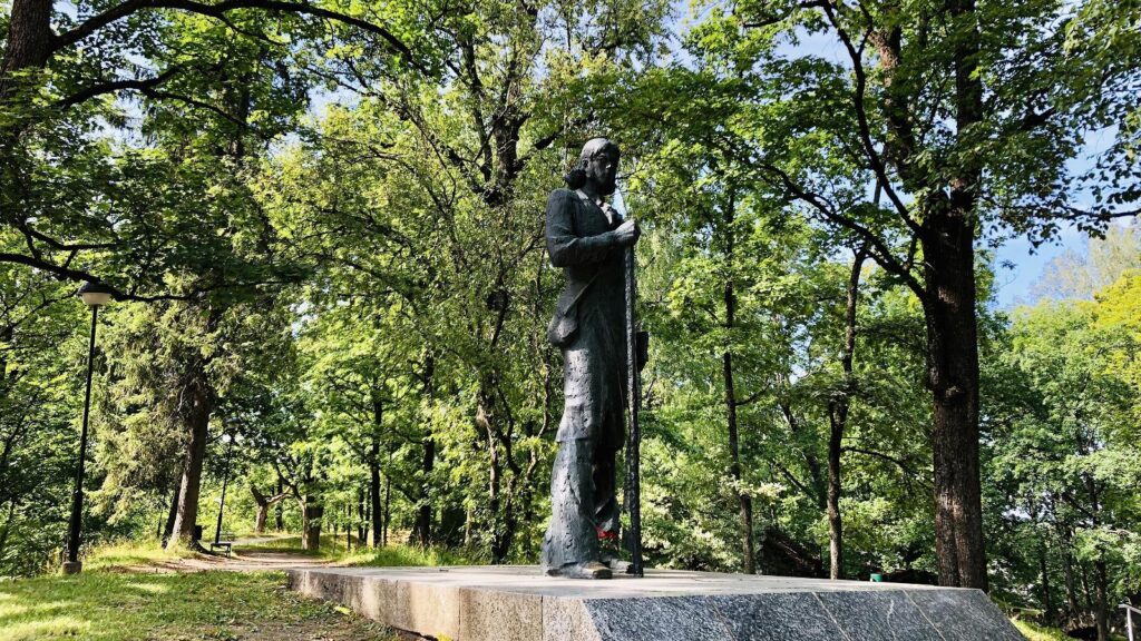 Kristjan Jaak Petersoni monument