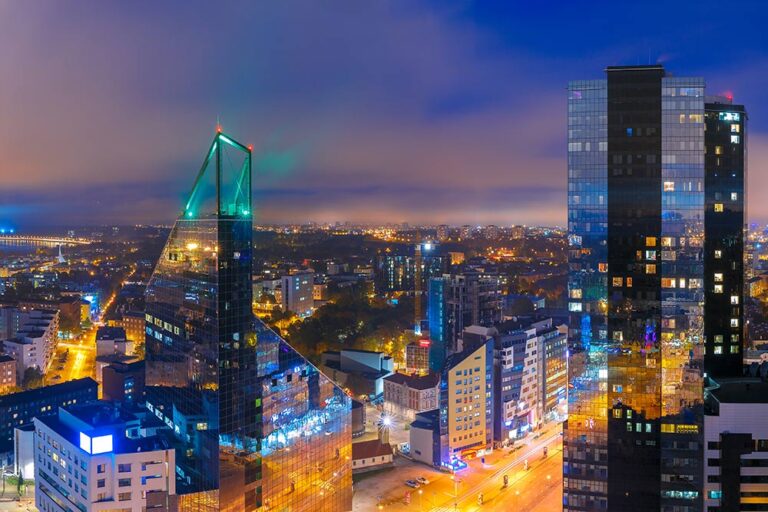 tallin-panorama-view-night-1000x667